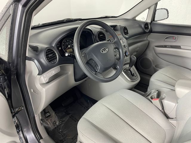 Used 2008 Kia Rondo LX w/ Convenience Pkg image 3