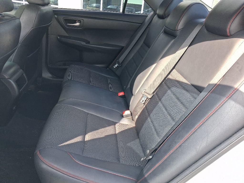 Used 2017 Toyota Camry SE FWD image 20