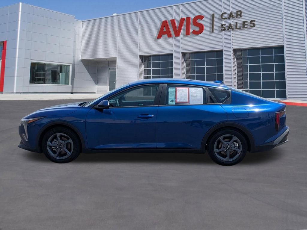 Used 2025 Kia K4 LXS image 10