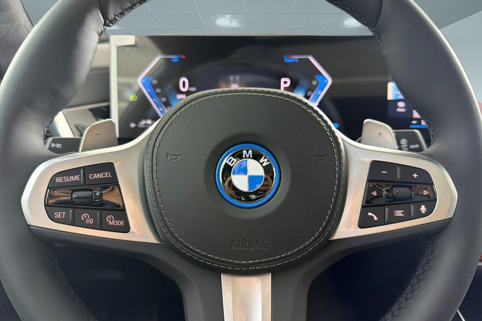 New 2026 BMW X5 xDrive50e w/ M Sport Package AWD/4WD image 11