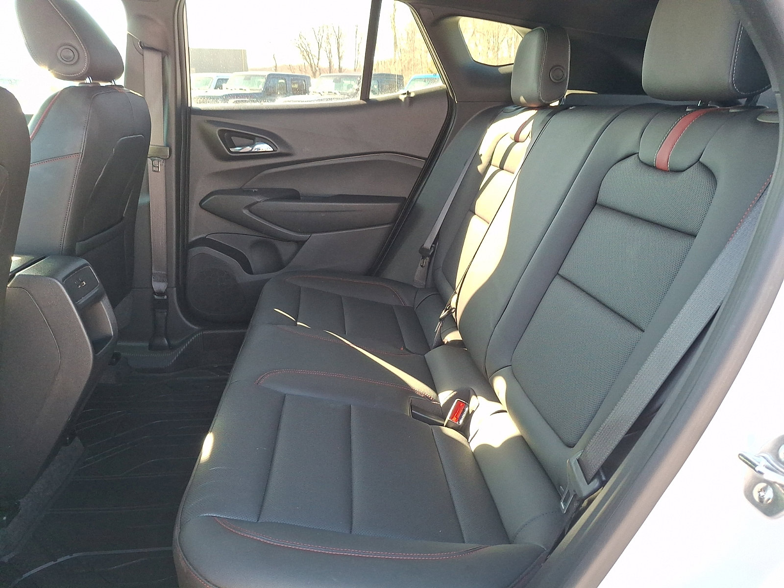 Certified 2024 Chevrolet Trax RS w/ Driver Confidence Package image 10