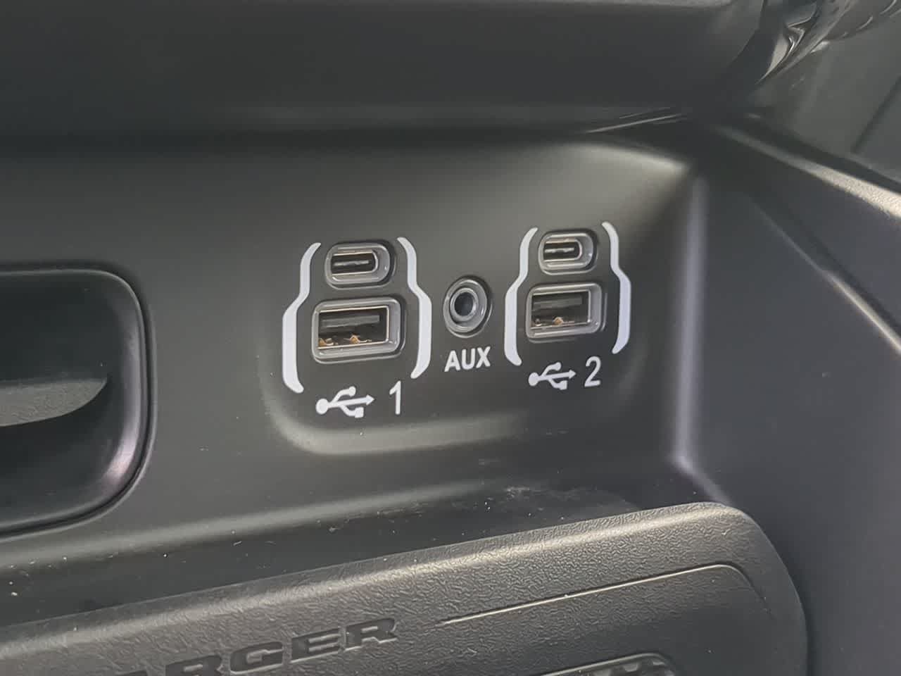 Used 2022 RAM 2500 Limited w/ Night Edition AWD/4WD image 34
