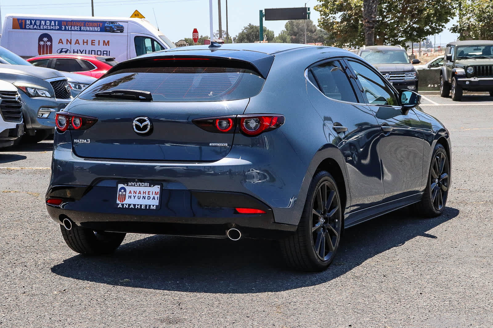 Used 2022 MAZDA MAZDA3 s FWD image 7