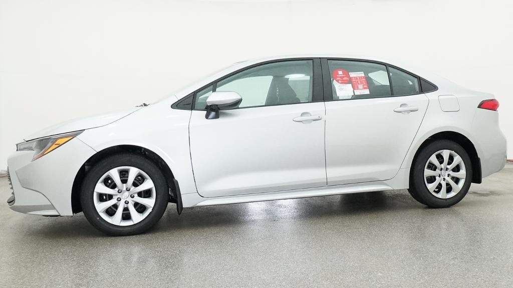 New 2027 Toyota Corolla LE FWD image 4