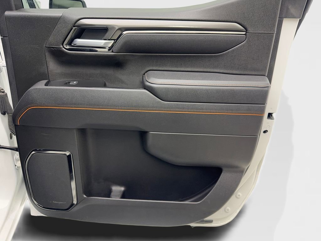 Used 2025 GMC Sierra 1500 AT4 image 44