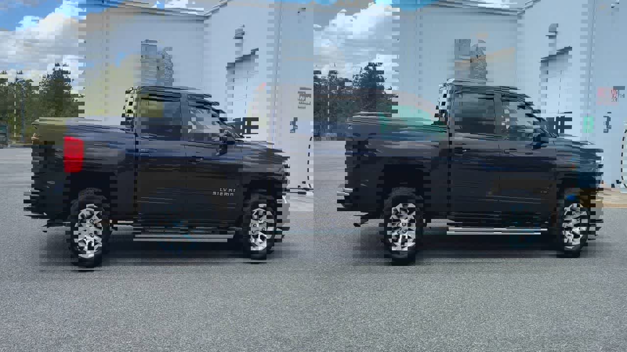 Used 2016 Chevrolet Silverado 1500 LT w/ All Star Edition image 9