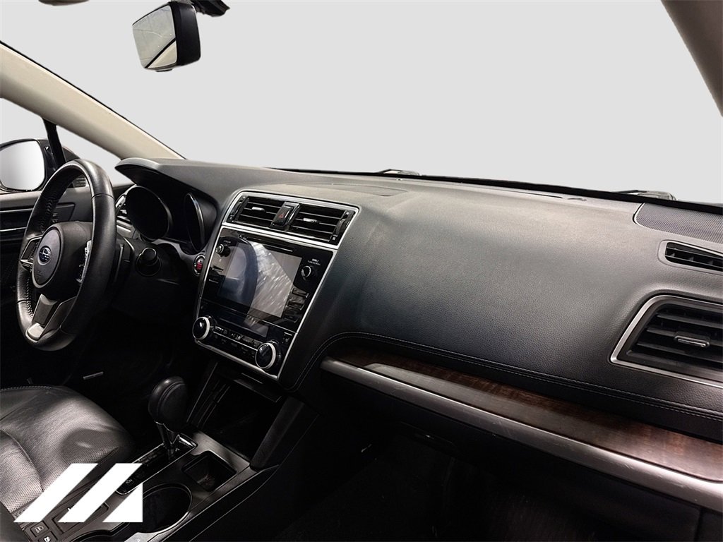 Used 2019 Subaru Outback 2.5i Limited w/ Popular Package #2 image 32