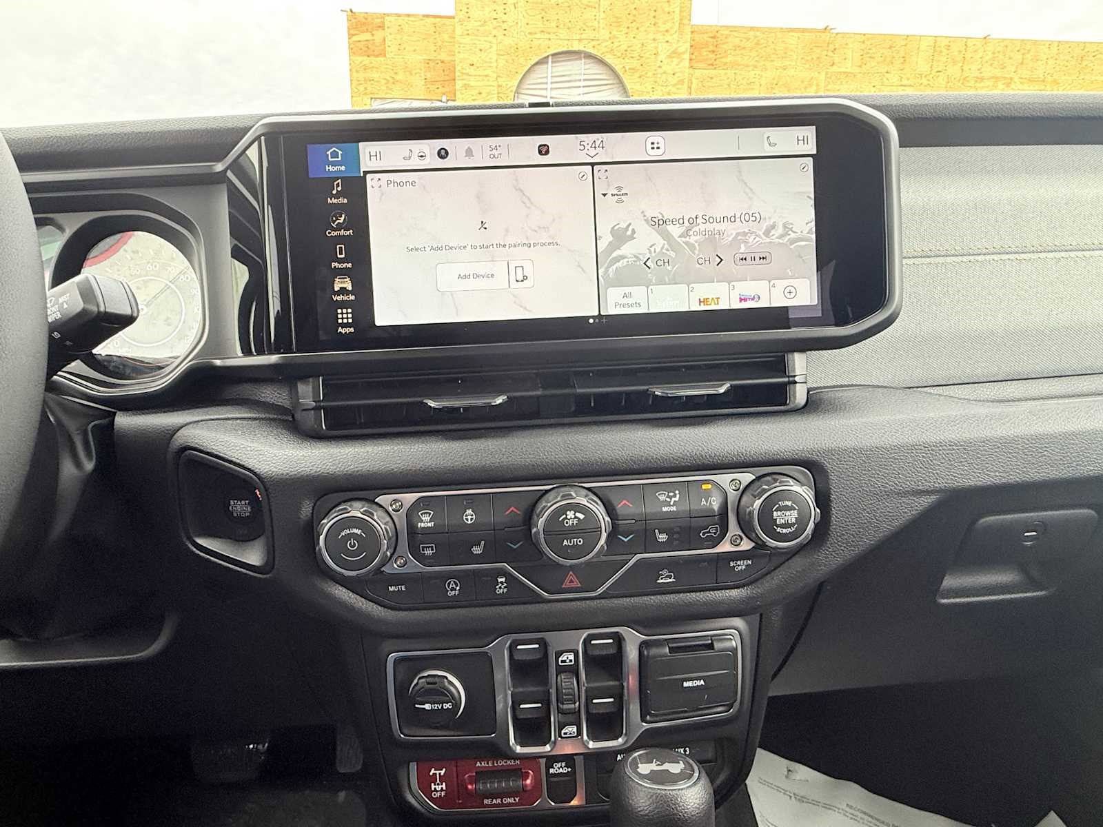 New 2026 Jeep Gladiator Sport AWD/4WD image 10
