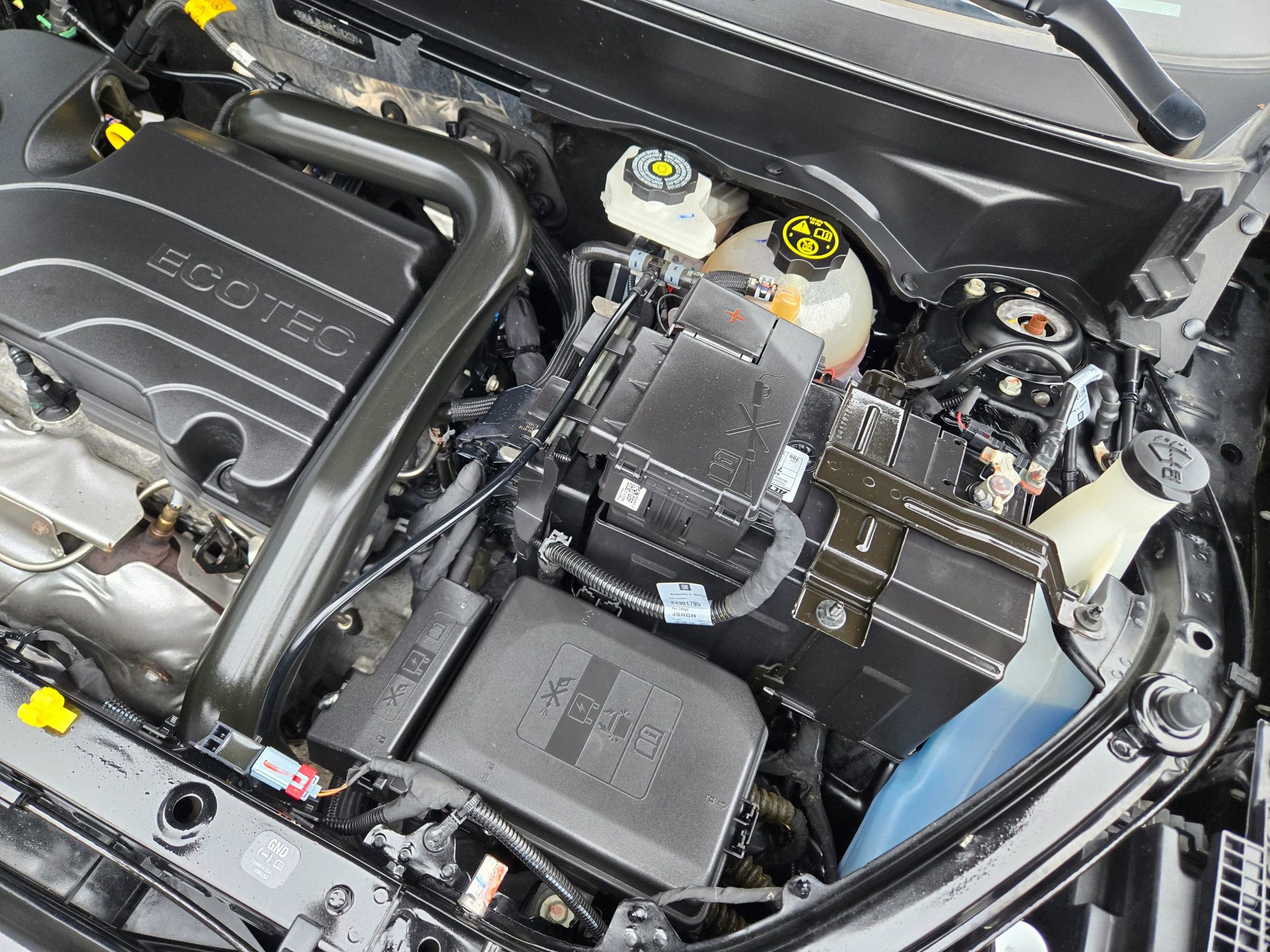 Used 2024 GMC Terrain SLT image 69