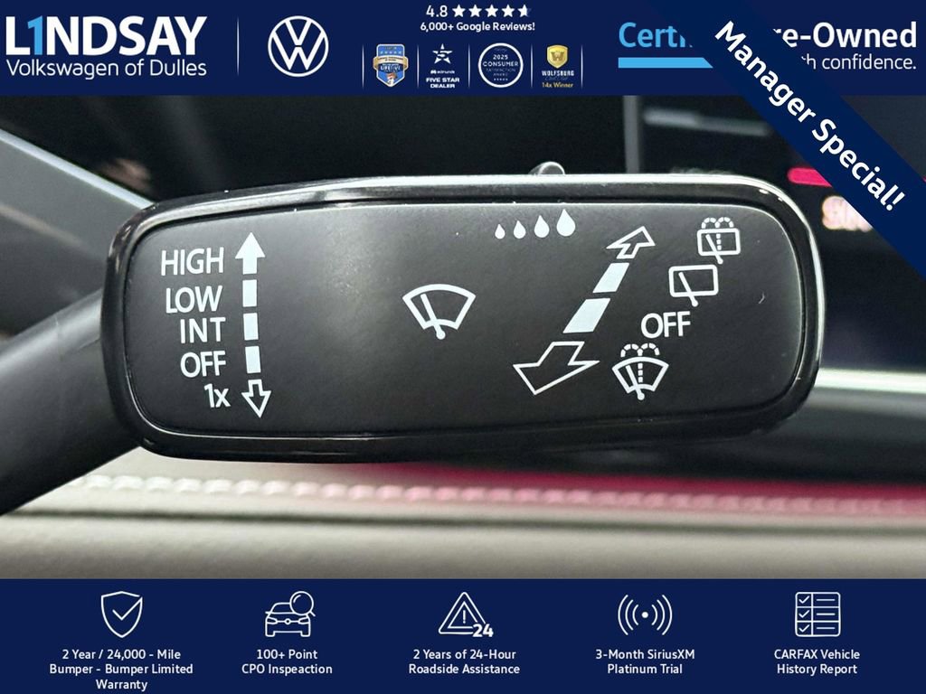 Certified 2022 Volkswagen Taos SEL w/ Panoramic Sunroof Package image 24