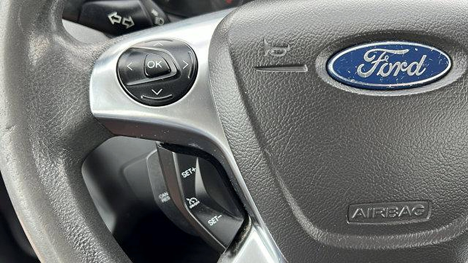 Used 2017 Ford Transit 350 XL image 25