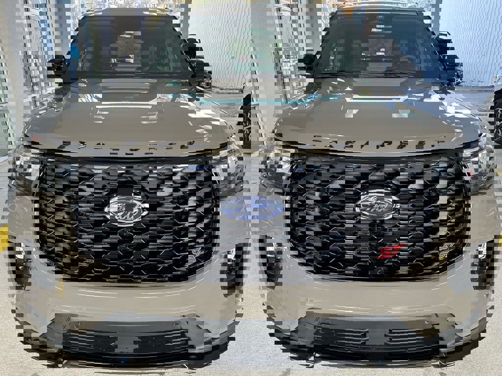 New 2026 Ford Explorer ST w/ Sun And Sound Package image 3
