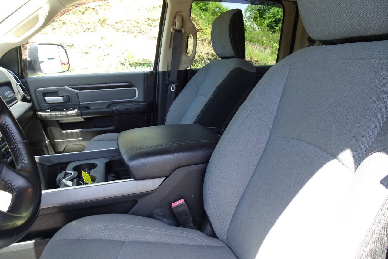 Used 2019 RAM 2500 Big Horn AWD/4WD image 19