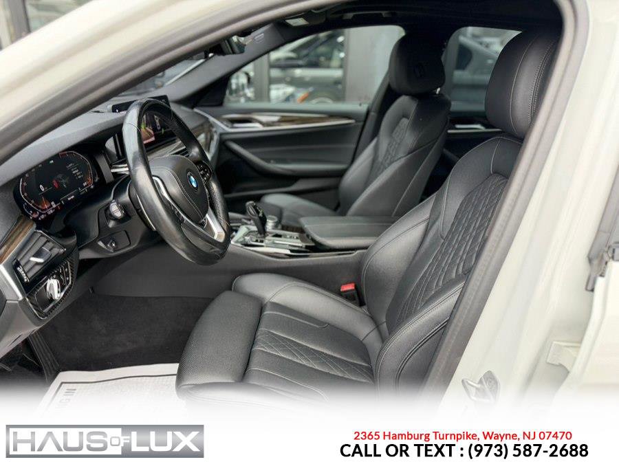 Used 2021 BMW 530i xDrive w/ Convenience Package AWD/4WD image 14