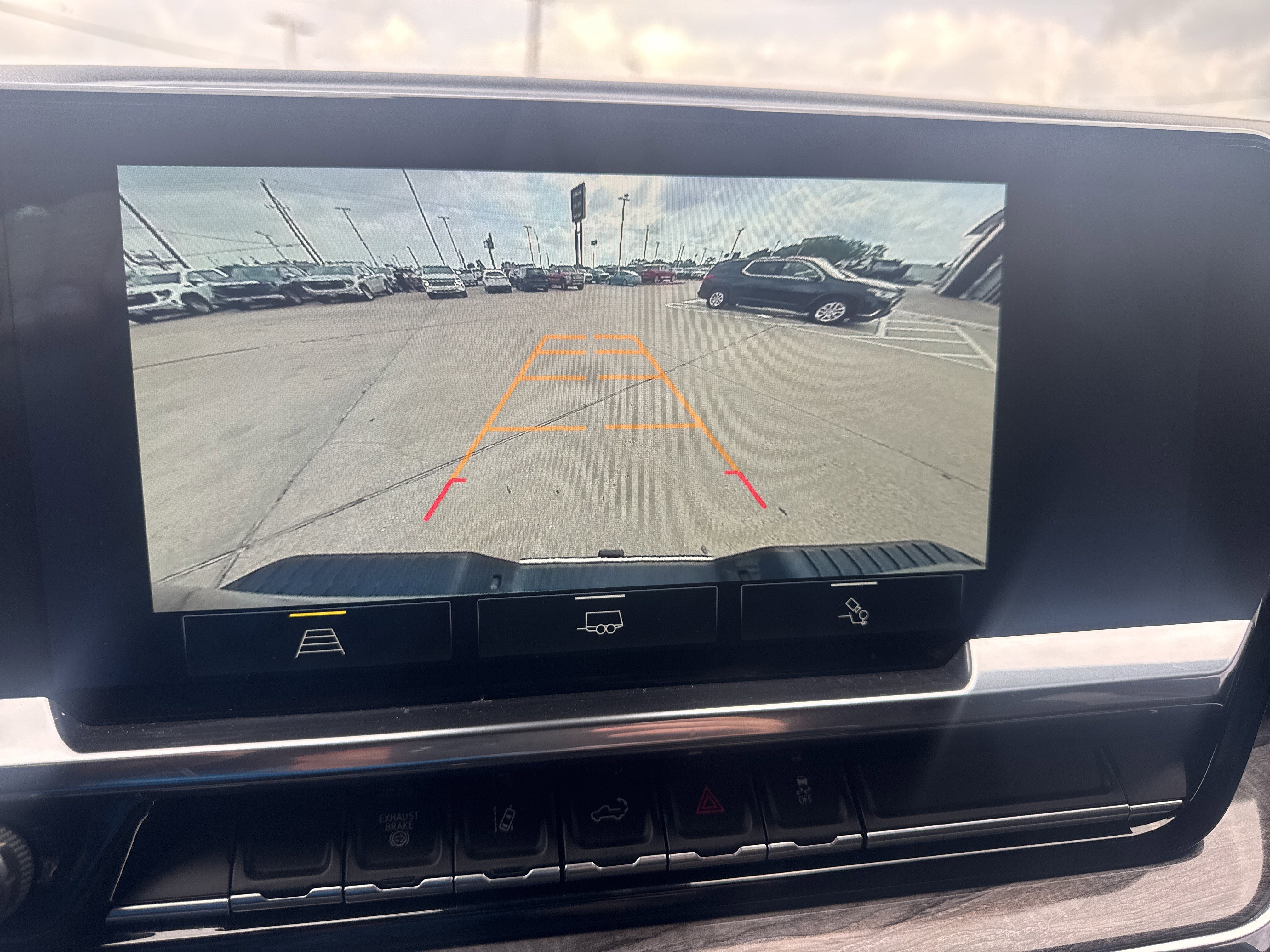 Used 2024 Chevrolet Silverado 2500 LTZ w/ LTZ Convenience Package AWD/4WD image 22