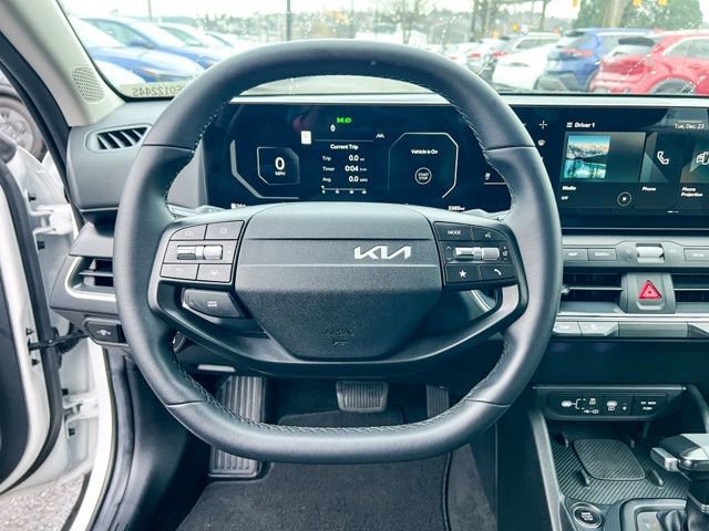 Certified 2025 Kia K4 EX image 21