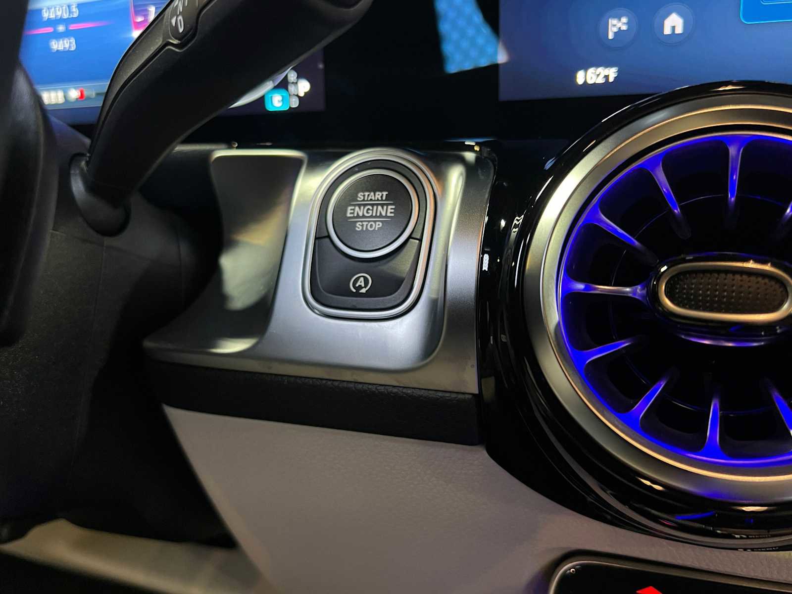 Certified 2025 Mercedes-Benz GLB 250 GLB 250 image 26