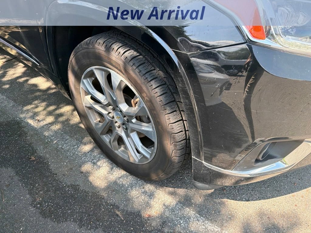 Used 2019 Chevrolet Traverse Premier AWD/4WD image 3