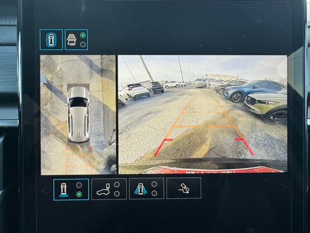 Used 2025 GMC Acadia Elevation image 10