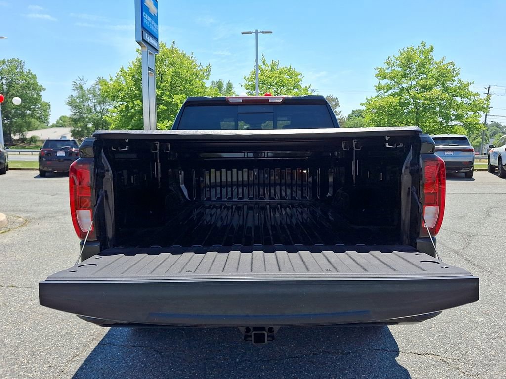 Used 2025 GMC Sierra 1500 Elevation w/ Preferred Package AWD/4WD image 28