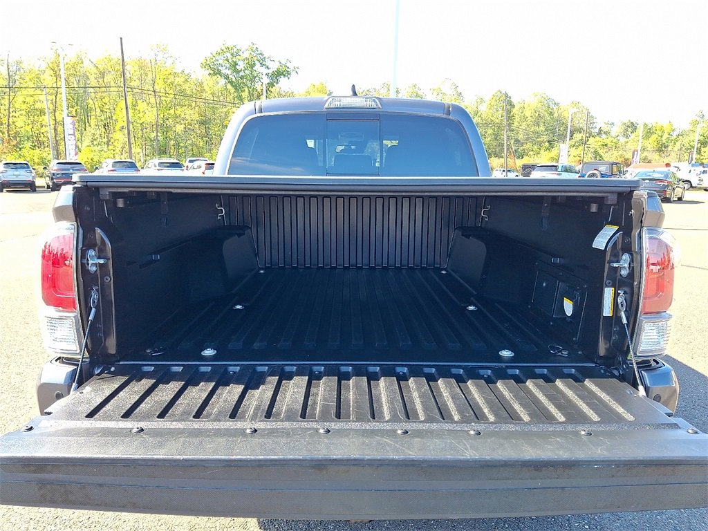 Used 2021 Toyota Tacoma 4x4 Double Cab image 27