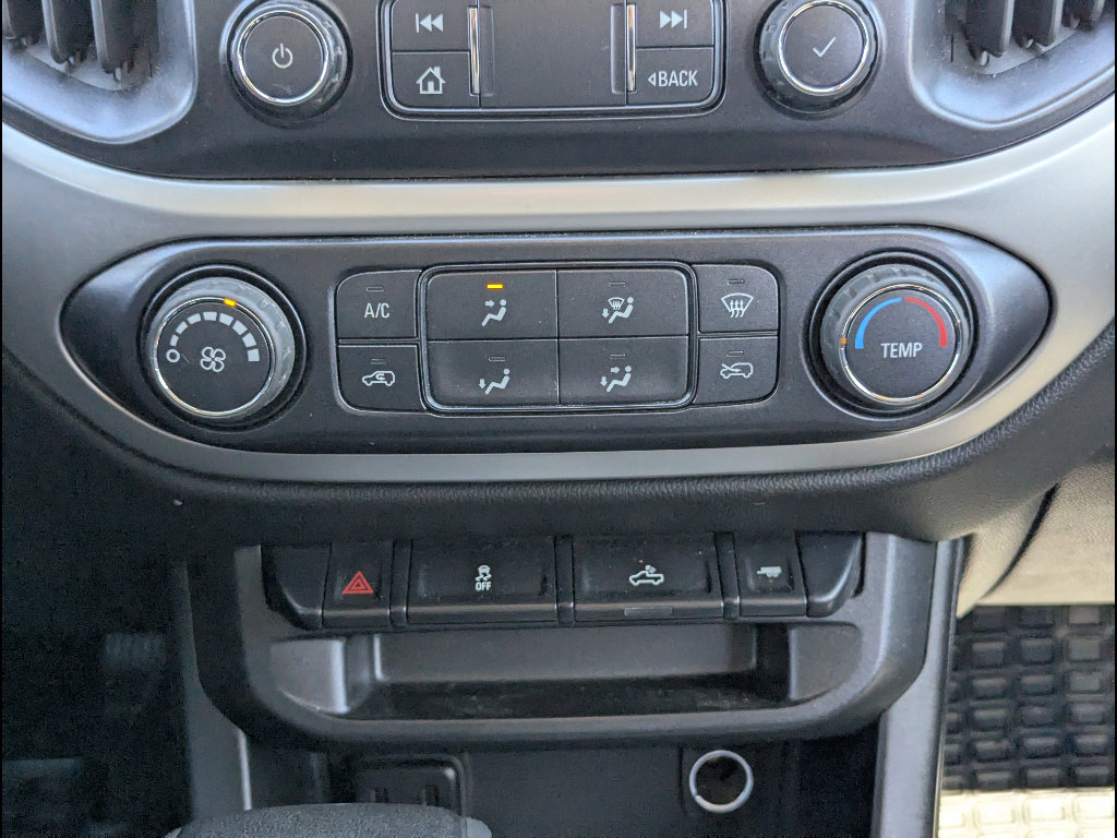 Used 2019 Chevrolet Colorado LT image 31