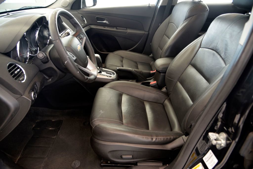 Used 2015 Chevrolet Cruze LT w/ Sun, Sound and Sport Package image 15