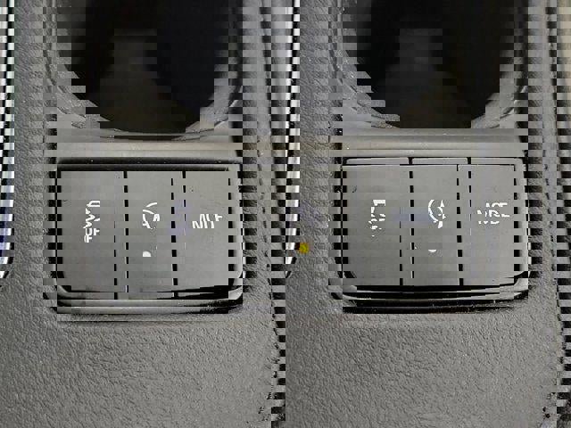 Certified 2023 Cadillac XT4 Luxury w/ Driver Awareness Package image 30