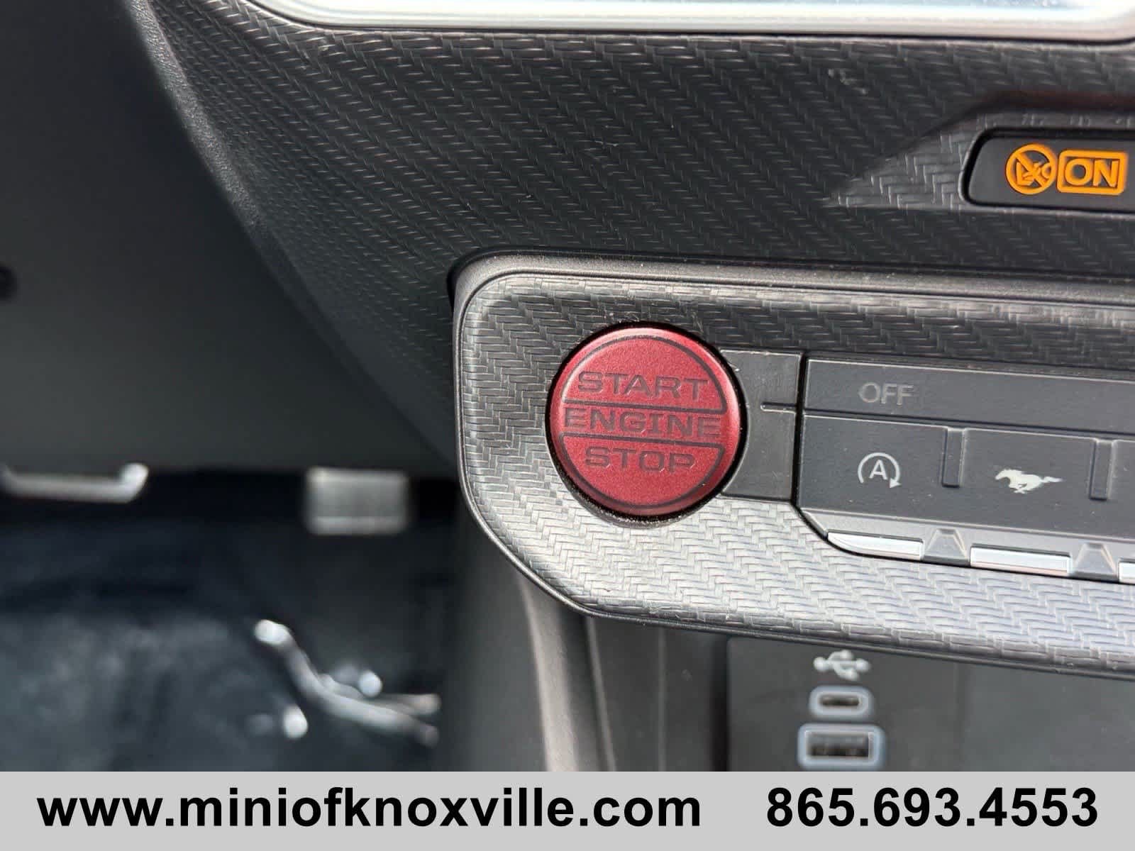 Used 2025 Ford Mustang Premium RWD image 21