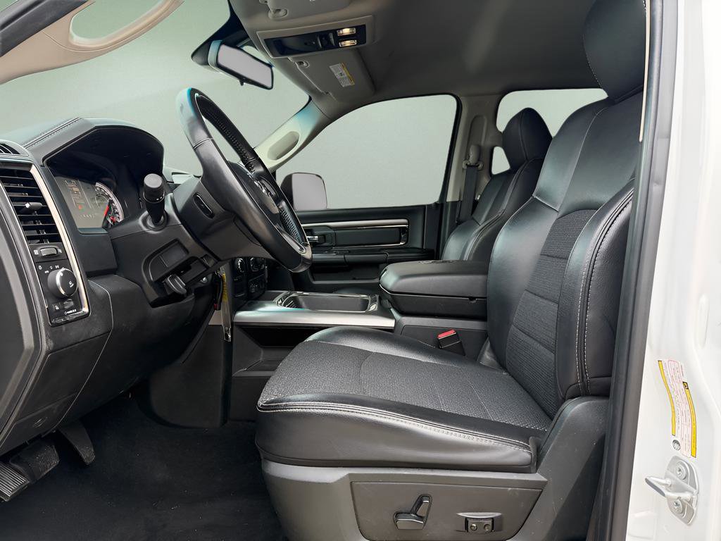 Used 2018 RAM 3500 Big Horn w/ Sport Appearance Group image 18