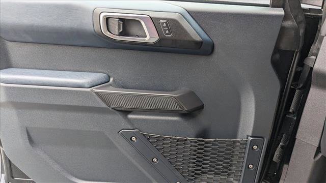 Used 2024 Ford Bronco Outer Banks w/ Sasquatch Package image 10