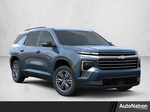 New 2025 Chevrolet Traverse LT w/ Driver Confidence Package