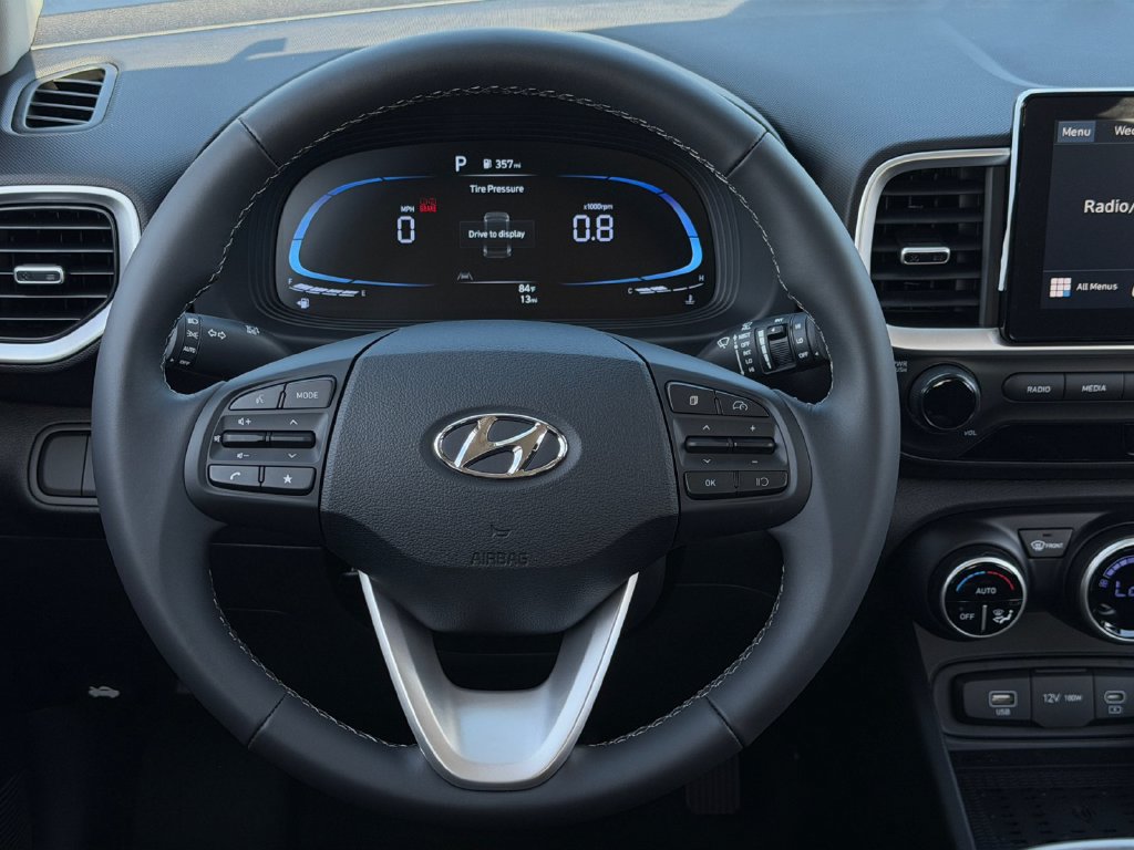 New 2026 Hyundai Venue SEL FWD image 18
