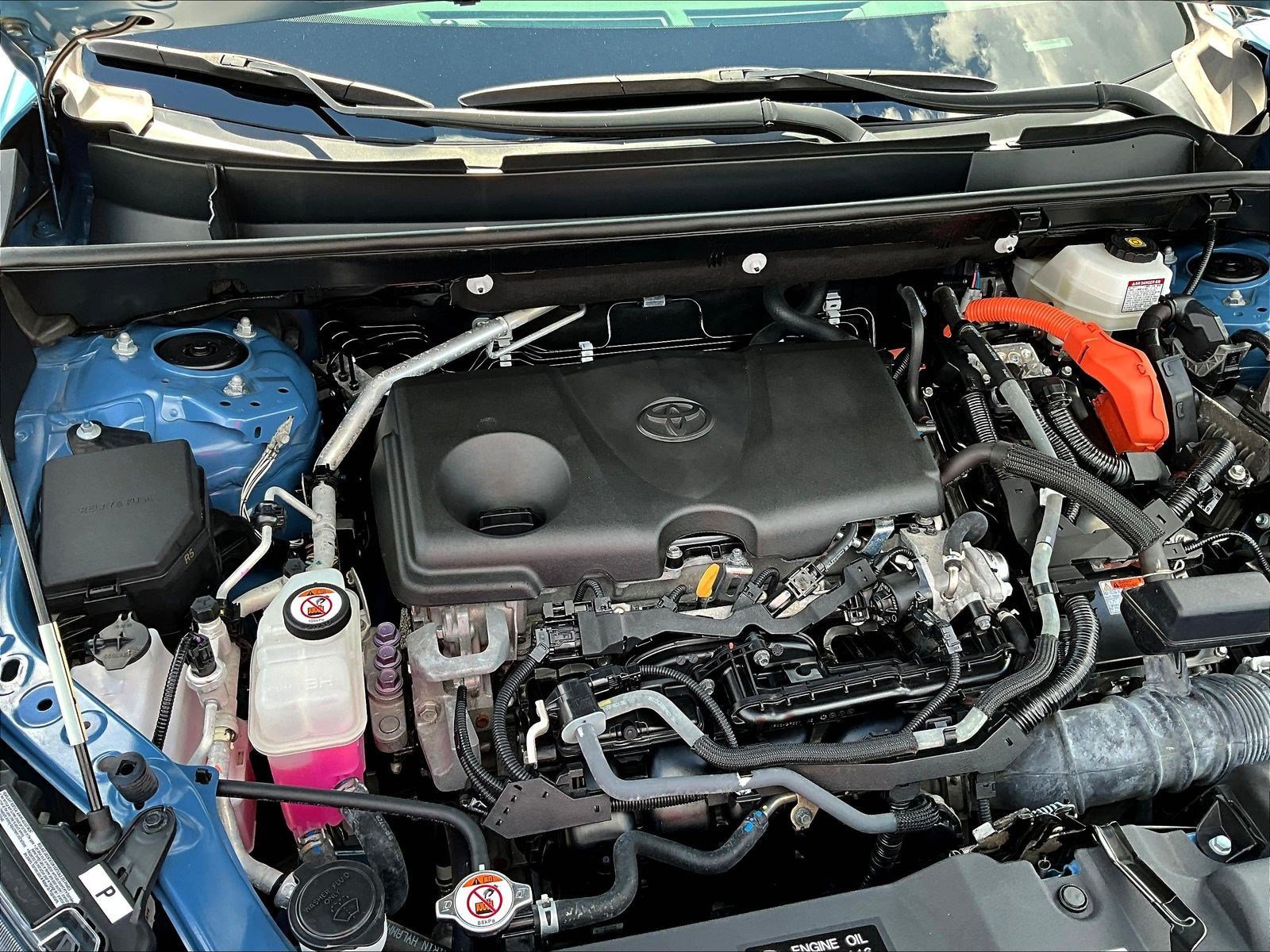 Used 2022 Toyota RAV4 SE AWD/4WD image 30