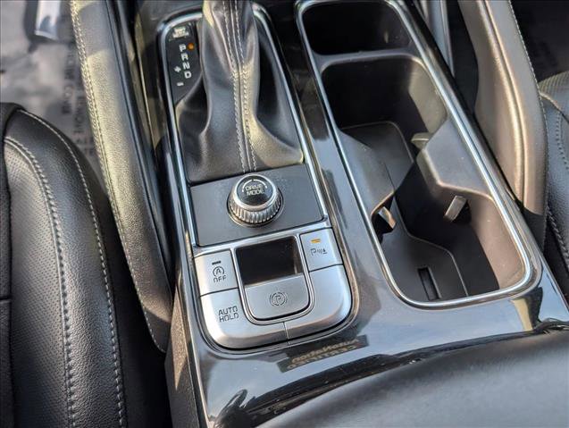 Used 2023 Kia Telluride EX w/ EX Captain's Chair Package image 11