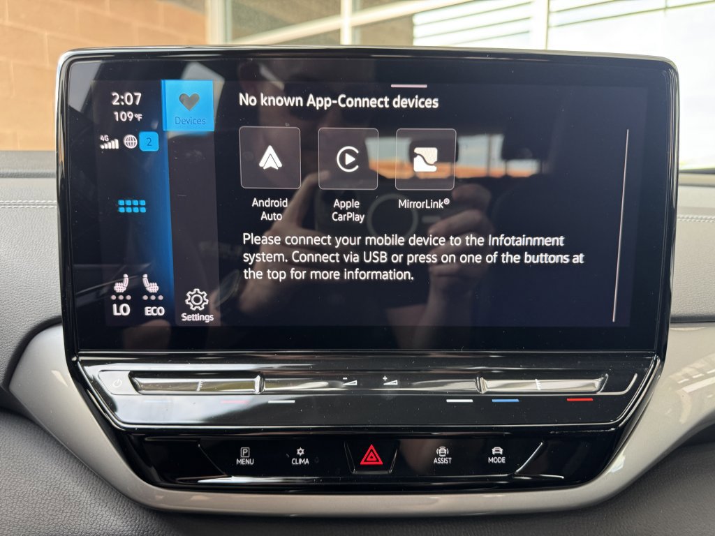 Used 2023 Volkswagen ID.4 S image 21