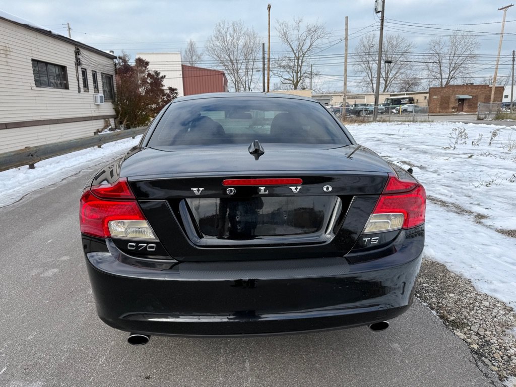 Used 2012 Volvo C70 T5 FWD image 4
