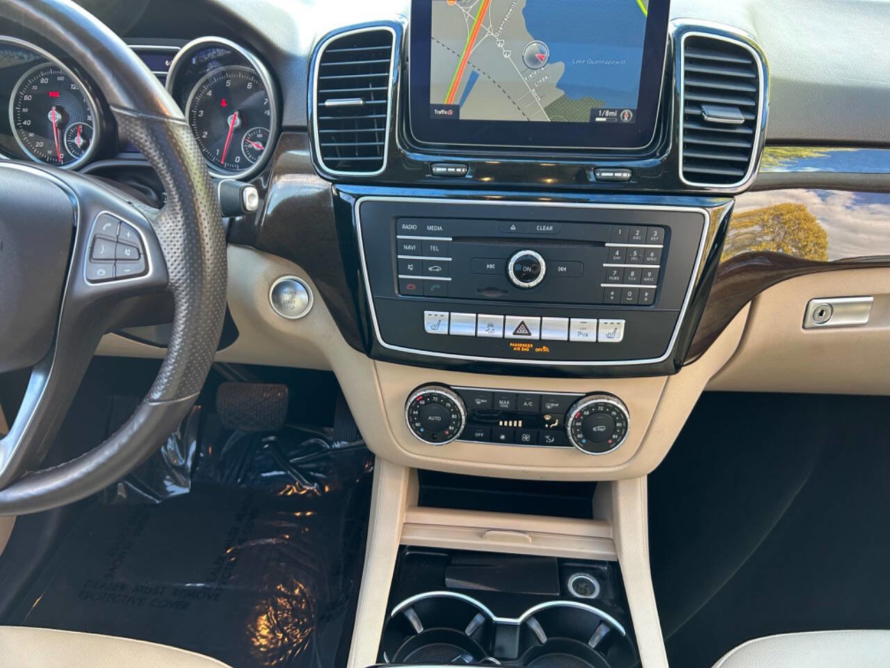 Used 2016 Mercedes-Benz GLE 350 4MATIC w/ Premium Package image 19