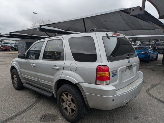 Used 2005 Ford Escape Limited AWD/4WD image 7