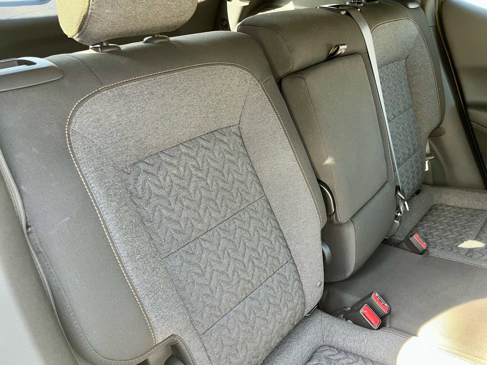 Used 2024 Chevrolet Equinox LT w/ LPO, Floor Liner Package FWD image 14