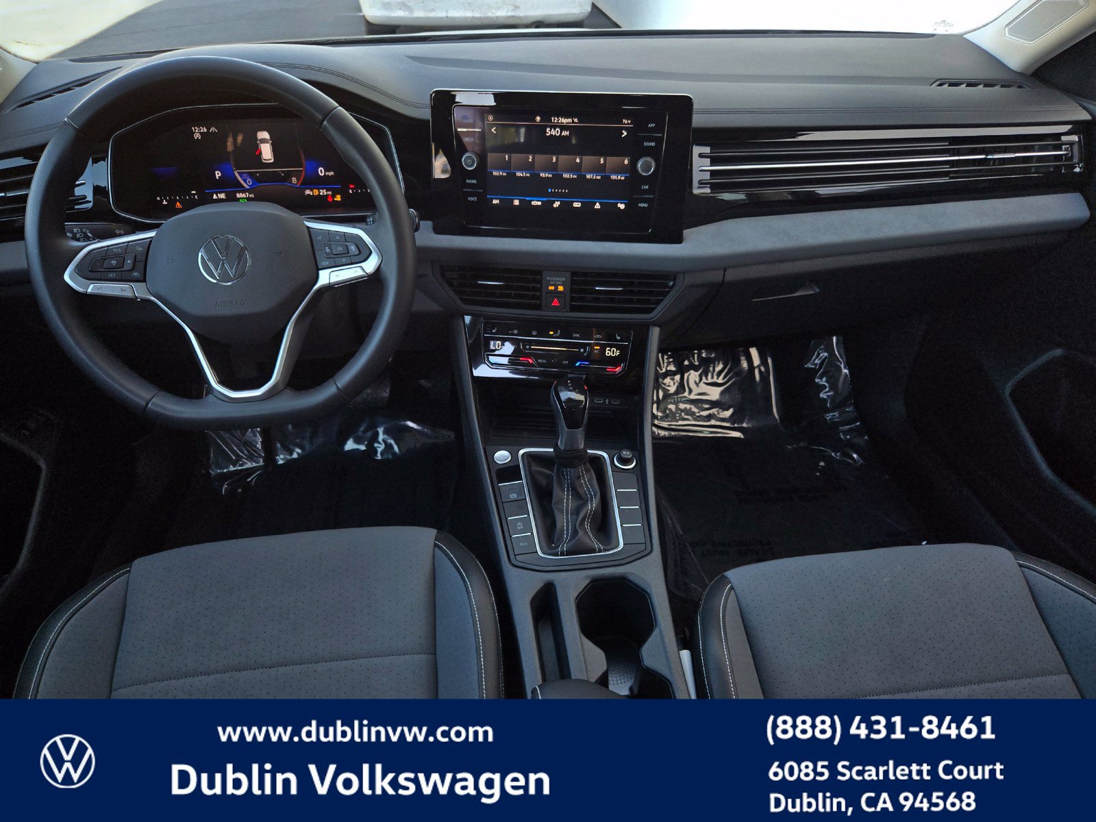 Certified 2025 Volkswagen Jetta SE FWD image 14