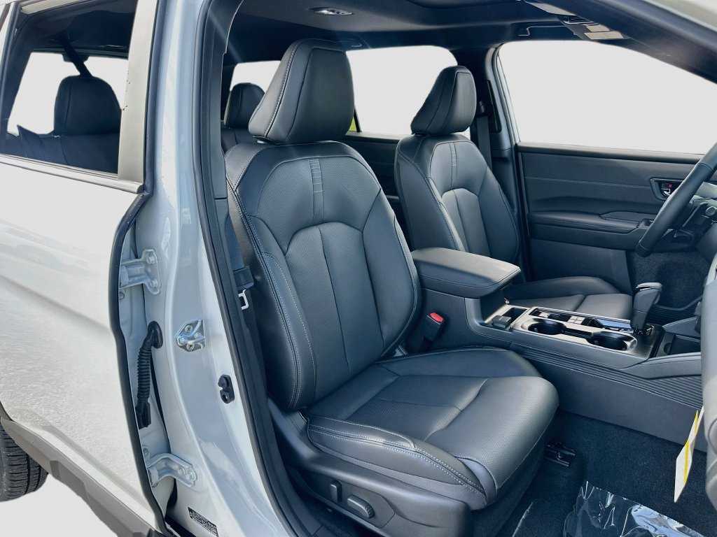 New 2026 Subaru Outback Touring AWD/4WD image 30
