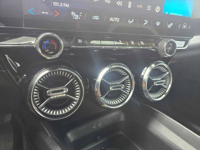 Used 2024 Chevrolet Blazer EV LT AWD/4WD image 30