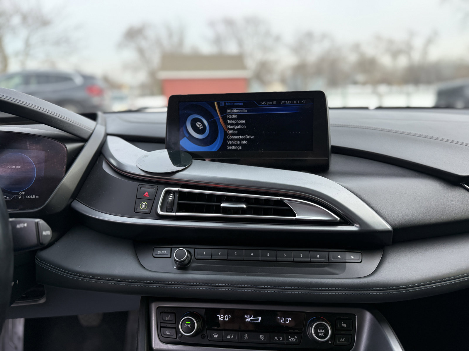 Used 2015 BMW i8 image 21