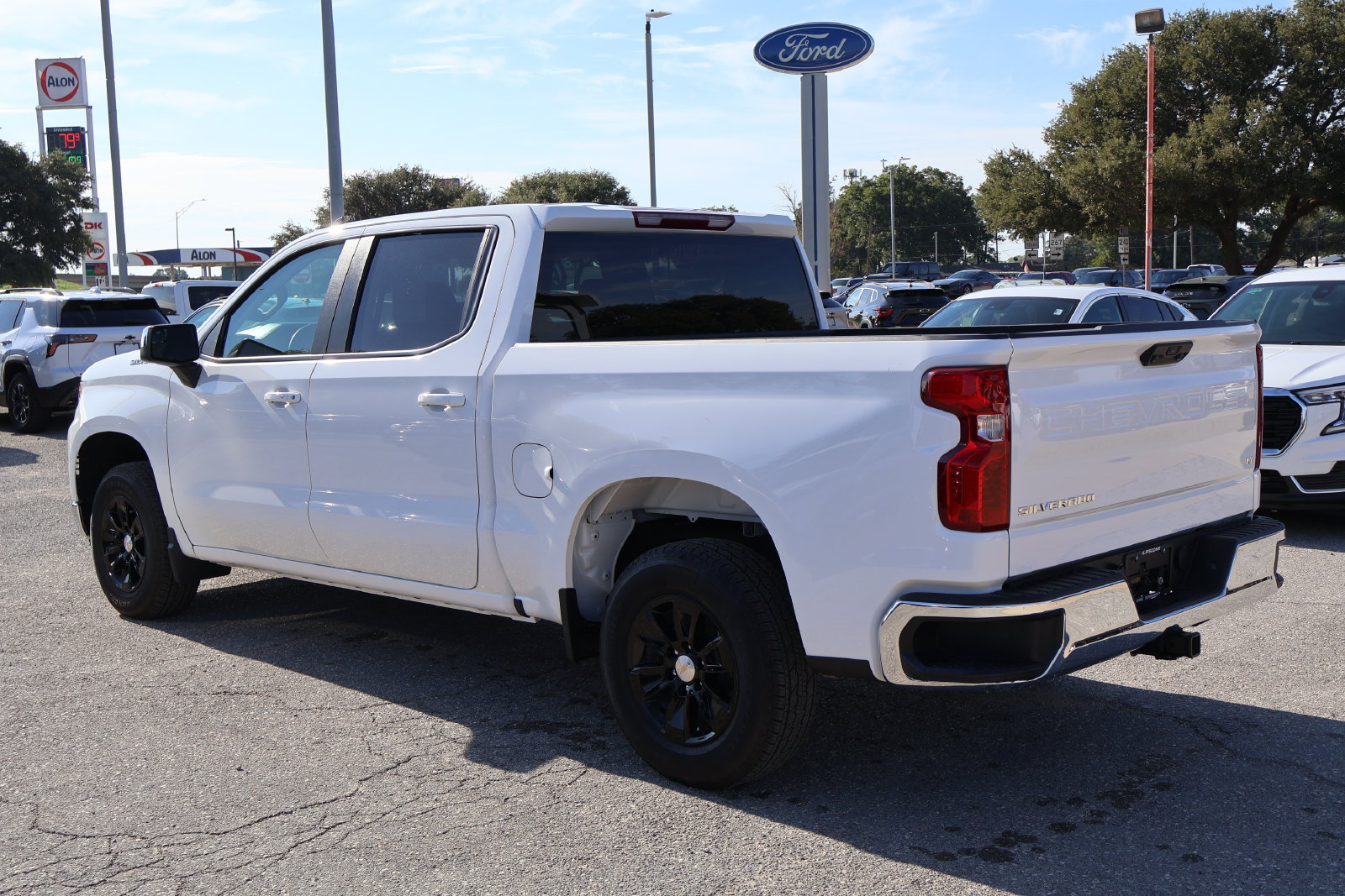 Used 2026 Chevrolet Silverado 1500 LT RWD image 10