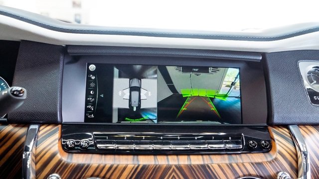 Used 2019 Rolls-Royce Cullinan AWD/4WD image 40