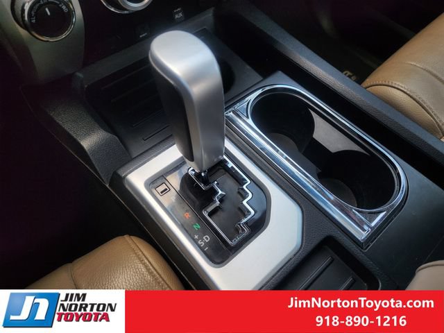 Used 2018 Toyota Tundra Limited w/ Limited Premium Package AWD/4WD image 21