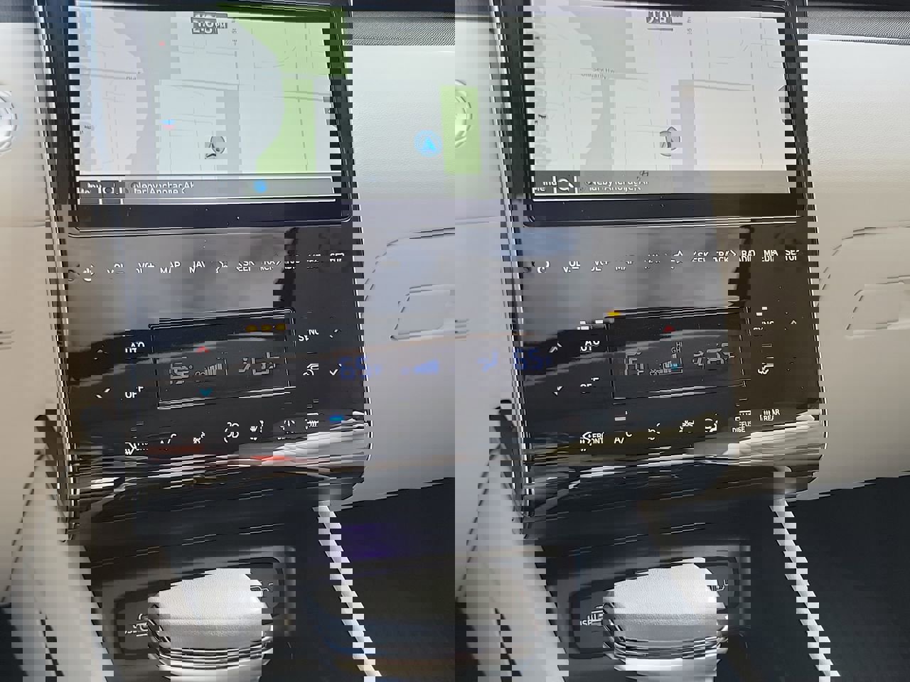 Used 2024 Hyundai Tucson SEL w/ Convenience Package image 19