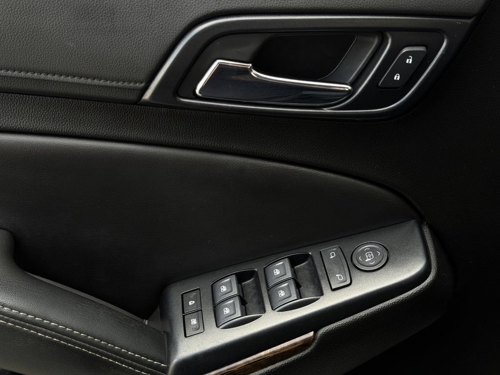 Used 2019 Chevrolet Tahoe LS RWD image 21
