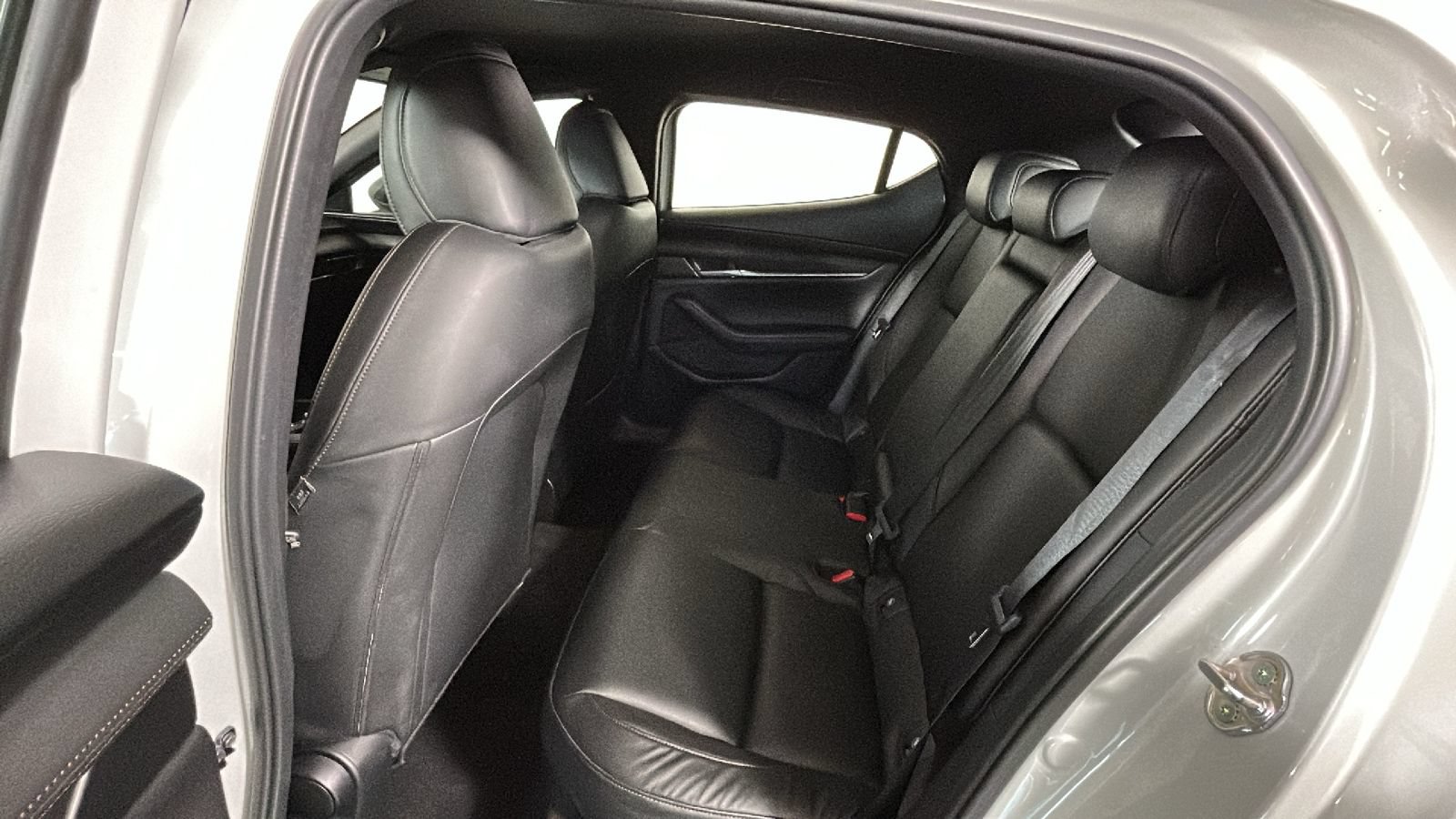 Used 2025 MAZDA MAZDA3 s Sport FWD image 30